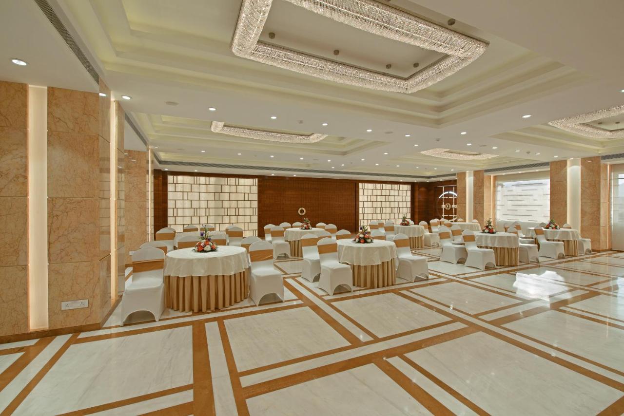 Krishna Palace Hotel Βομβάη Εξωτερικό φωτογραφία