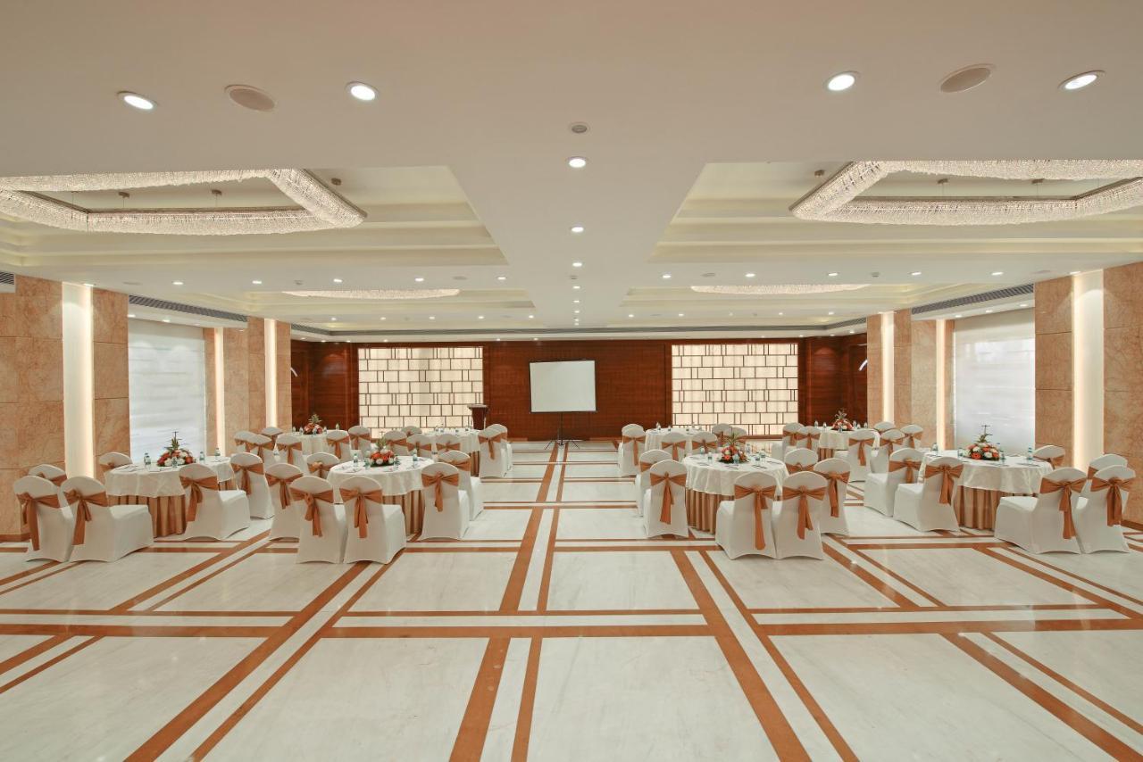 Krishna Palace Hotel Βομβάη Εξωτερικό φωτογραφία